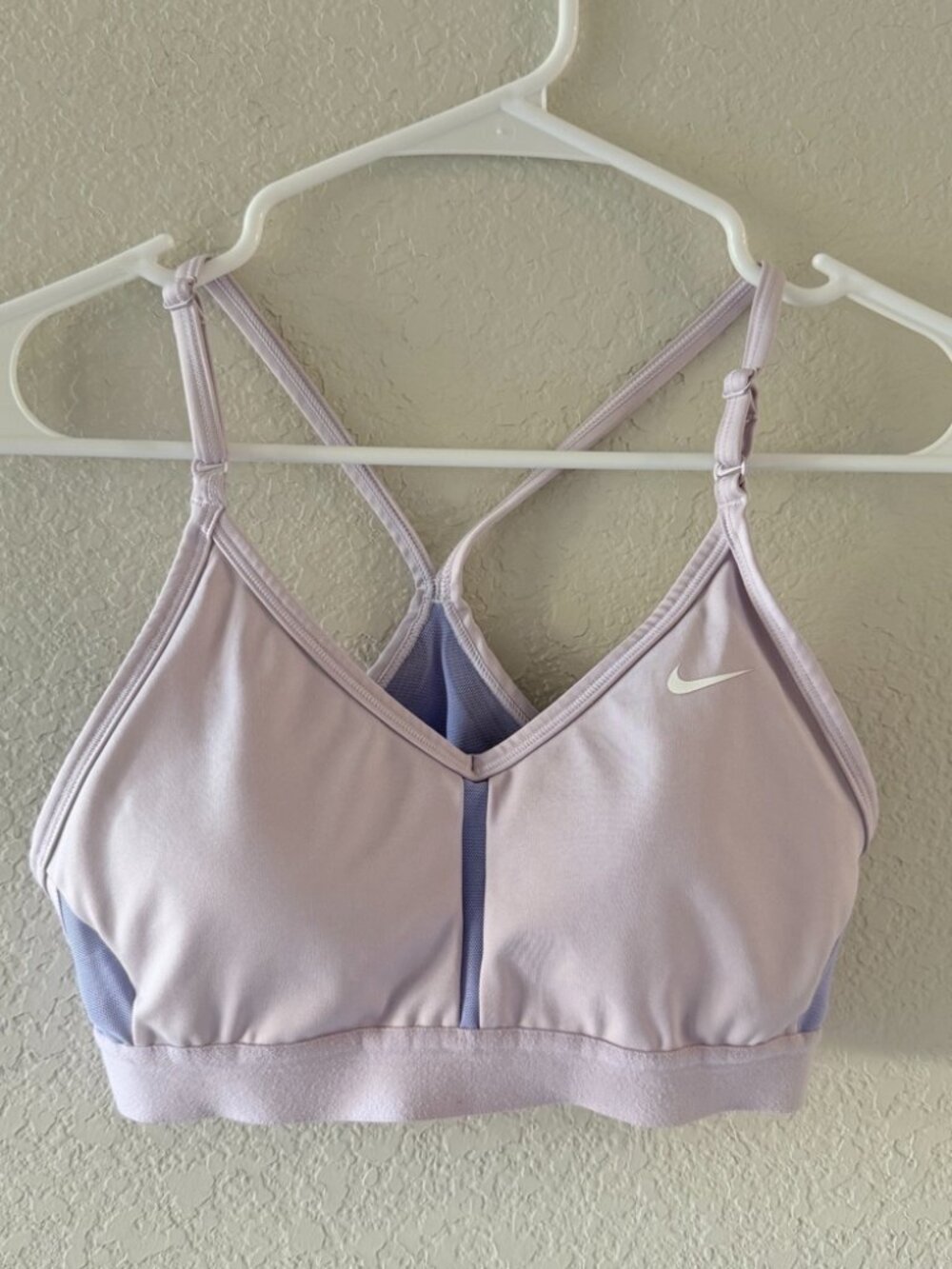Nike Indy Lavender Light Support Sports Bra Size Small